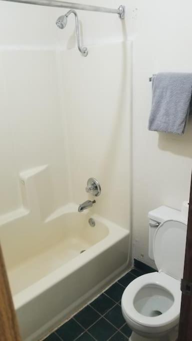 Hotel 2 Queen Beds Hotel Room 212 Booking Stillwater Luaran gambar